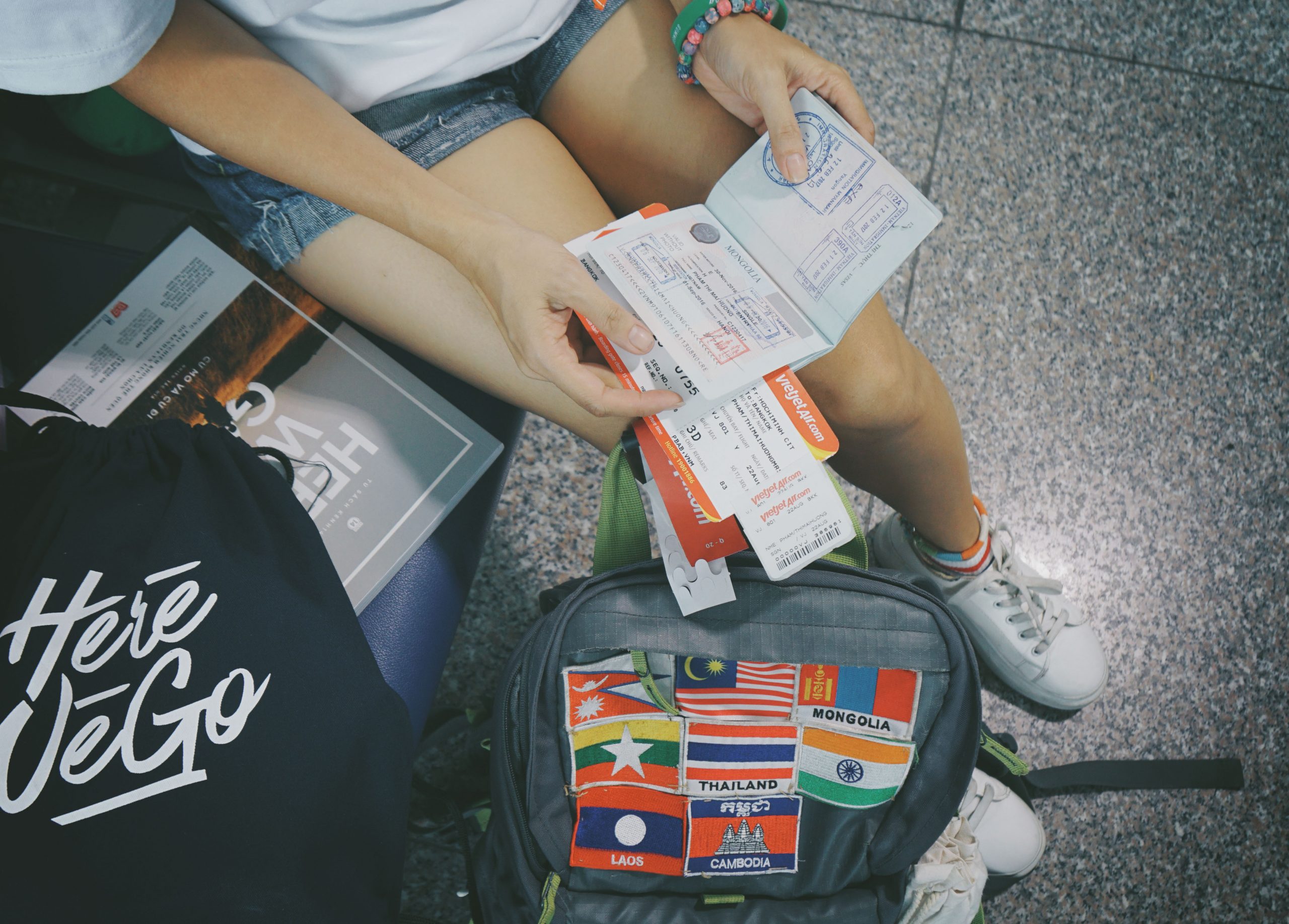 Chuẩn bị đầy đủ giấy tờ khi đi du lịch nước ngoài