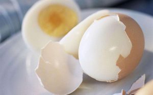 Mẹo luộc trứng dễ bóc vỏ mà không phải ai cũng biết